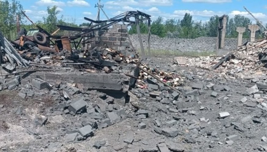 Наслідки російського удару в мікрорайоні Семенівка у Слов'янську