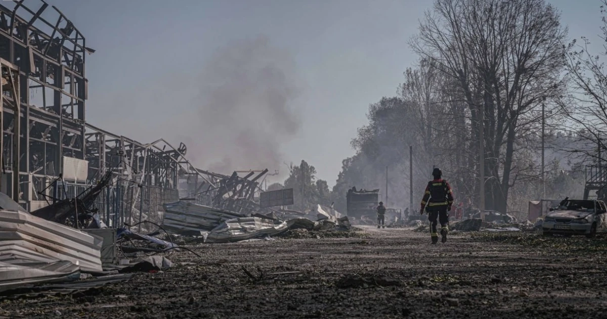 Наслідки детонації боєприпасів на складах у селі Мила Бучанського району Київщини