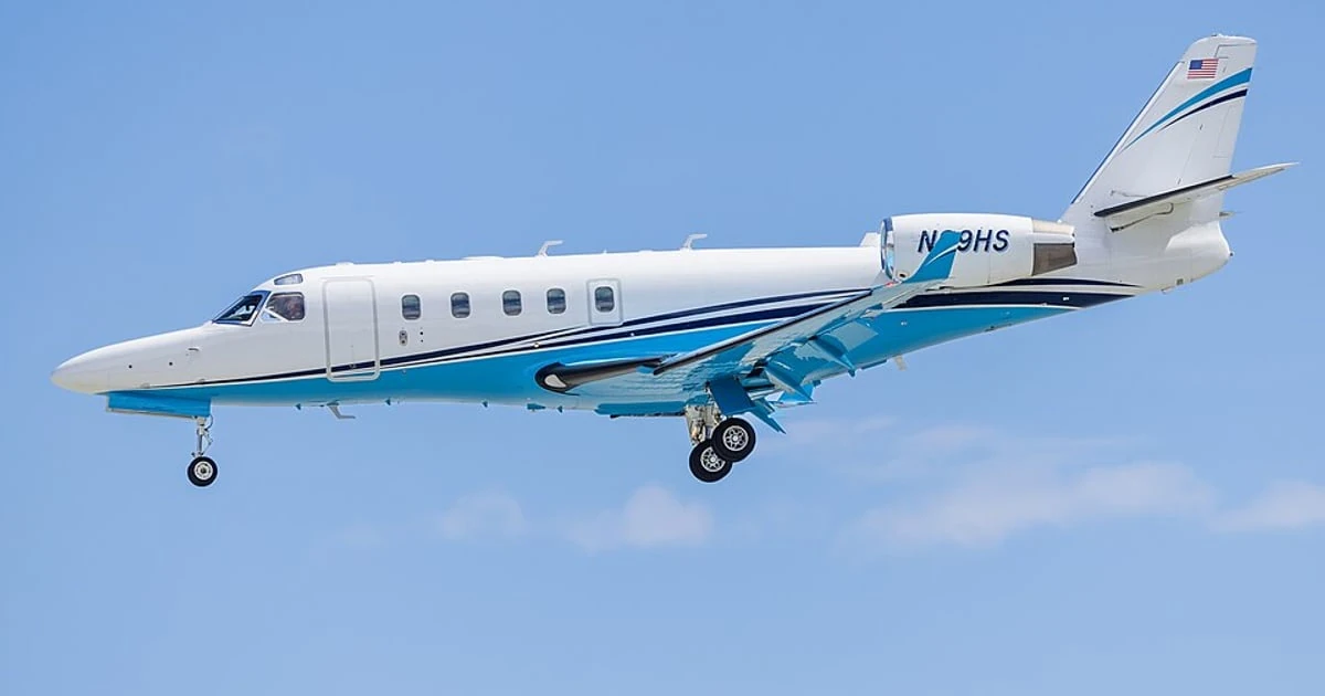 Ілюстративне фото літака Gulfstream G100
